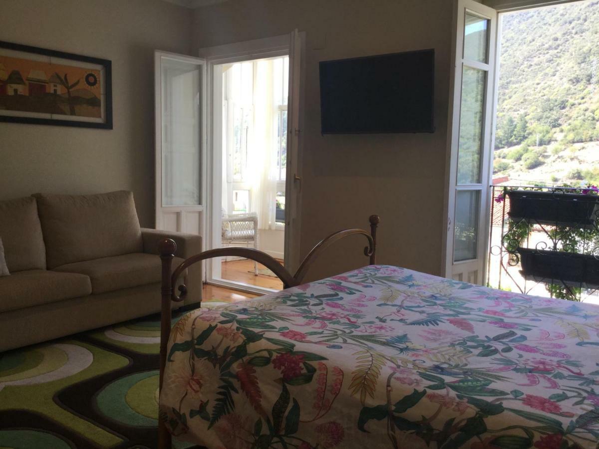 Elena Guest house